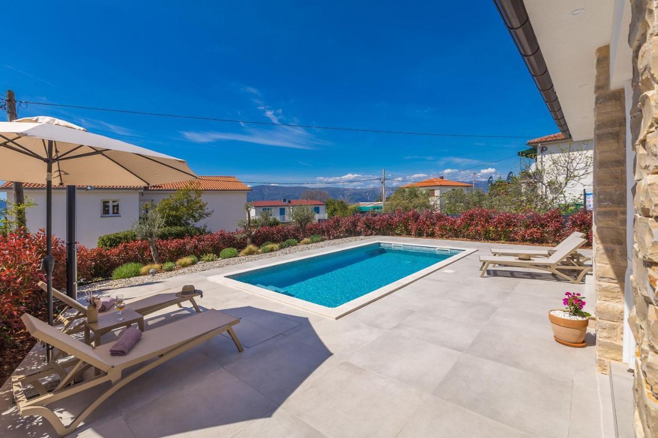 Holiday House Villa Andro Pinezići 外观 照片